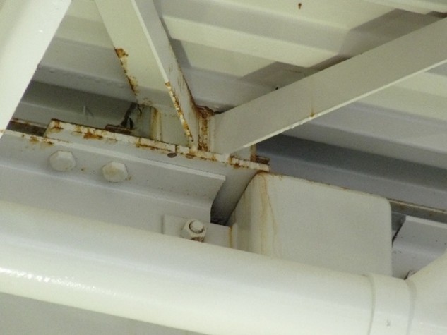 swimming pool repairs